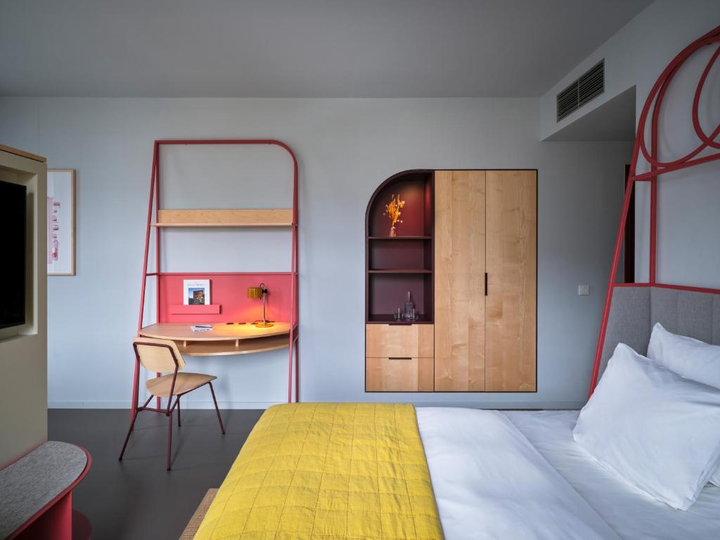 NOXX Hotel – Marburg 5