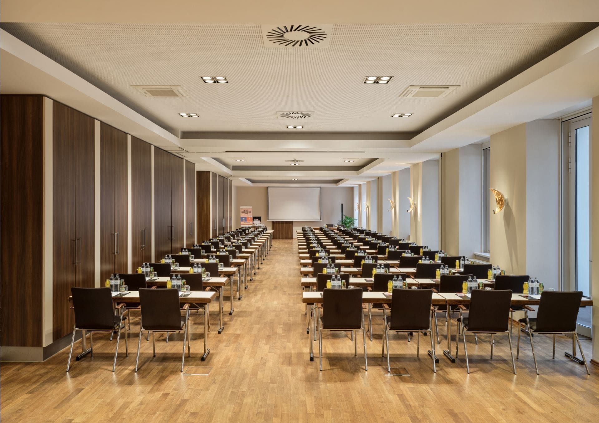 Flemings Vienna large conference room